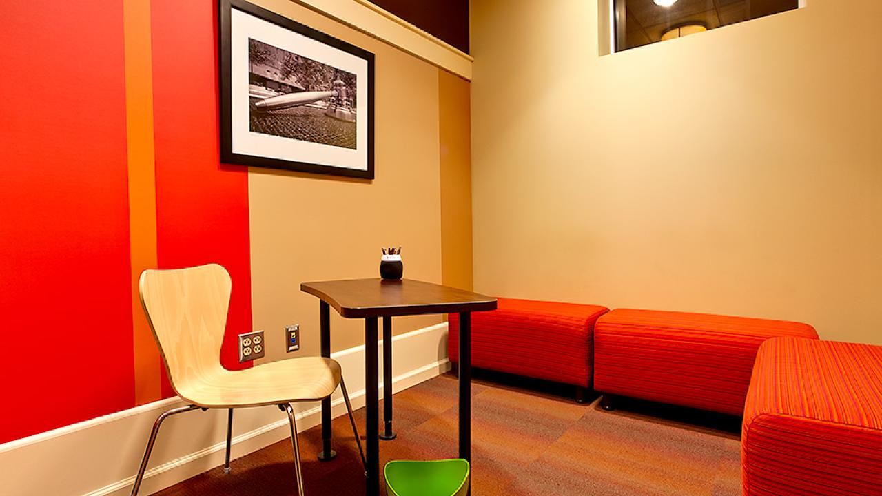 The room where attorneys meet with students at Student Legal Services